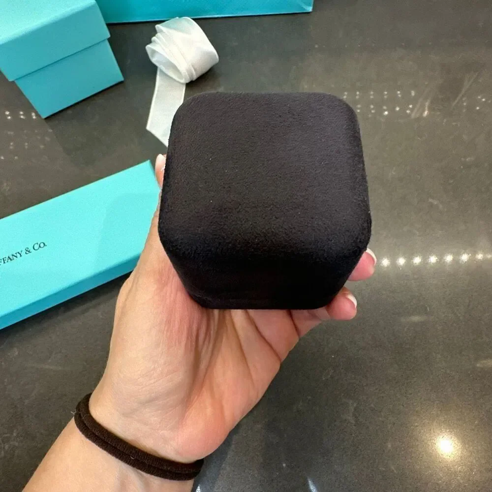 Tiffany & Co. tiffany co